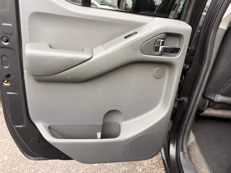 Nissan Frontier S Crew Cab 4WD 2013