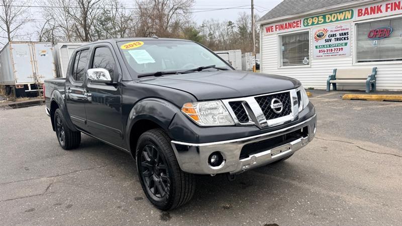 Nissan Frontier S Crew Cab 4WD 2013