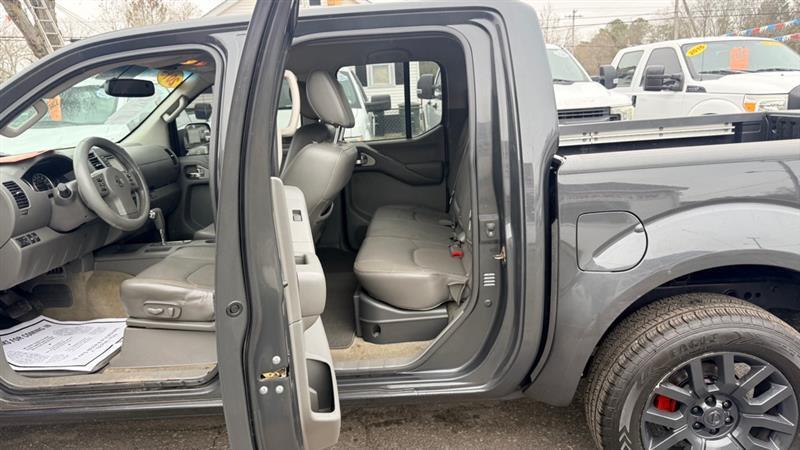 Nissan Frontier S Crew Cab 4WD 2013