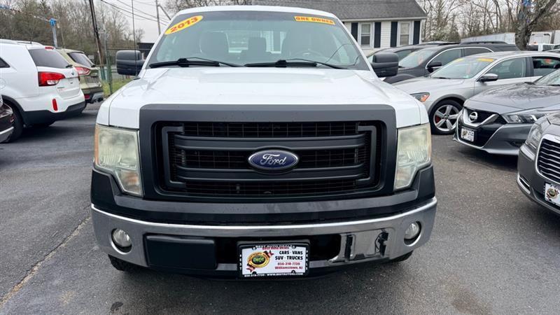 Ford F-150 XL SuperCab Short Bed 2WD 2013