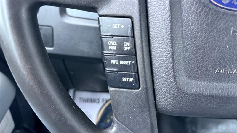 Ford F-150 XL SuperCab Short Bed 2WD 2013