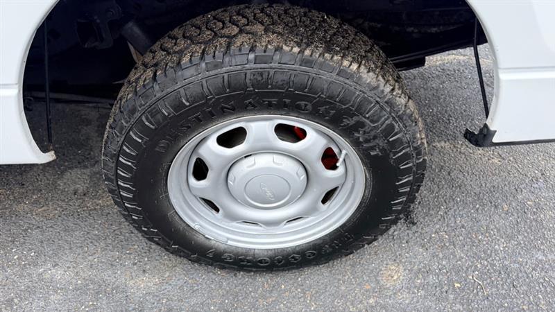 Ford F-150 XL SuperCab Short Bed 2WD 2013