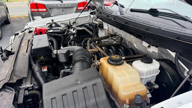 Ford F-150 XL SuperCab Short Bed 2WD 2013