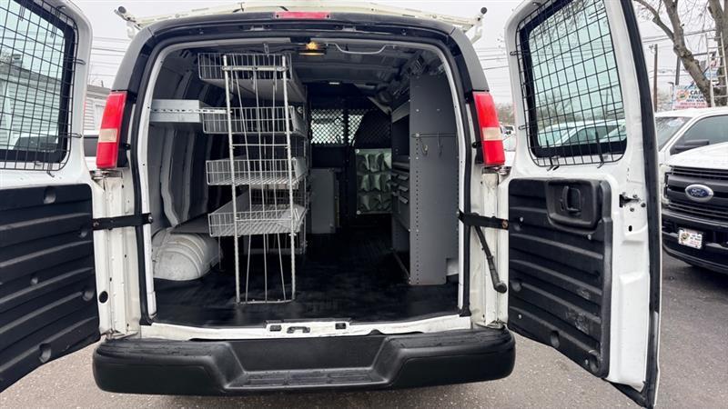 Chevrolet Express 2500 Cargo 2011