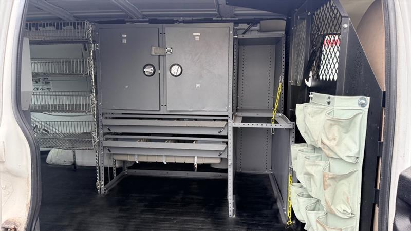 Chevrolet Express 2500 Cargo 2011