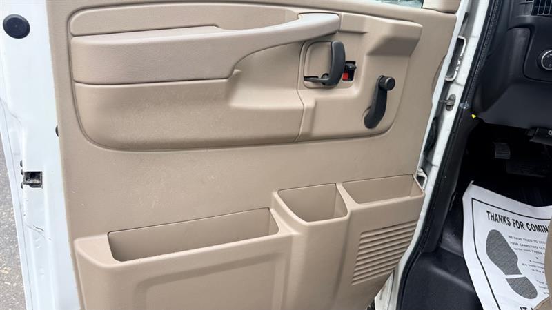 Chevrolet Express 2500 Cargo 2011