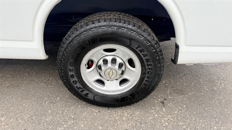 Chevrolet Express 2500 Cargo 2011