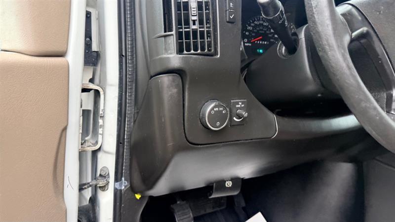 Chevrolet Express 2500 Cargo 2011