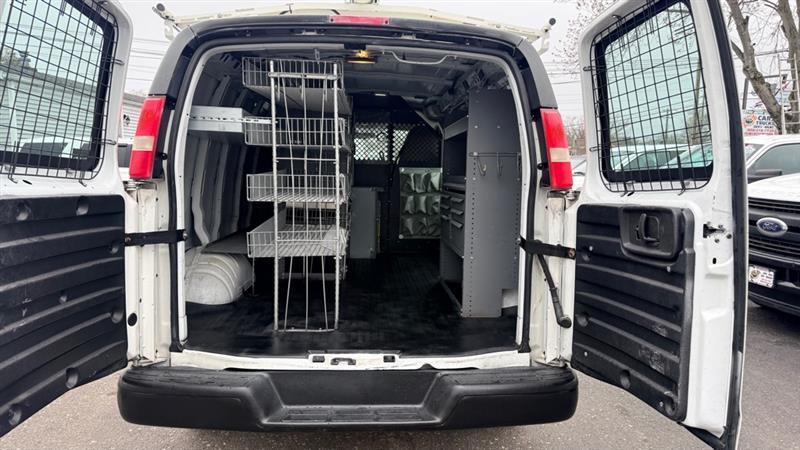 Chevrolet Express 2500 Cargo 2011