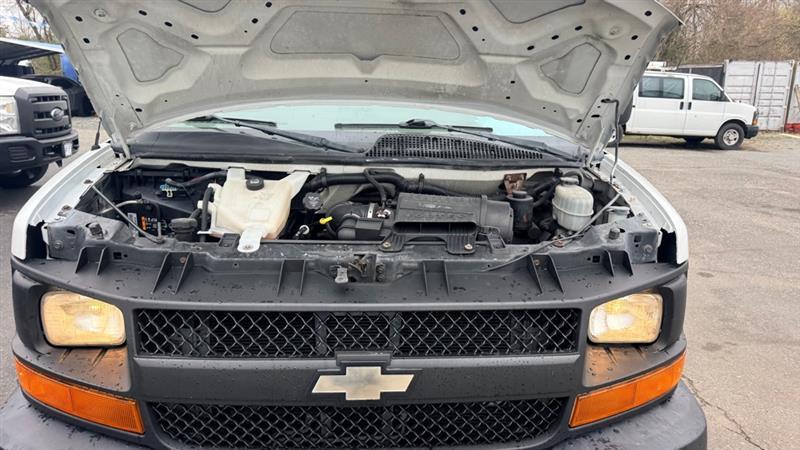 Chevrolet Express 2500 Cargo 2011