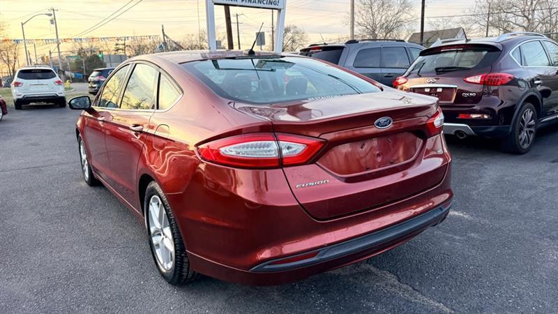 Ford Fusion SE 2014