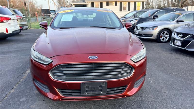 Ford Fusion SE 2014