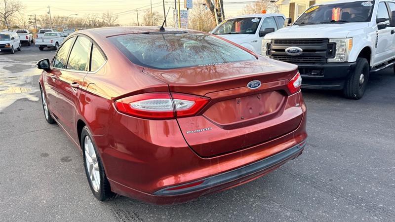 Ford Fusion SE 2014