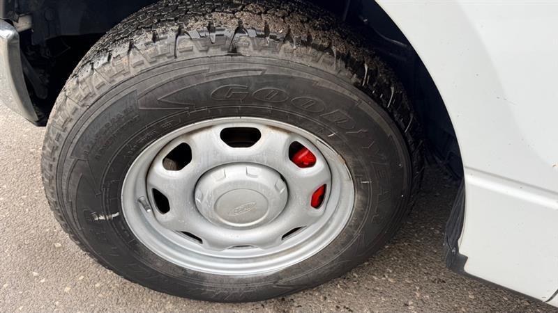 Ford F-150 XLT 8-ft. Bed 2WD 2013