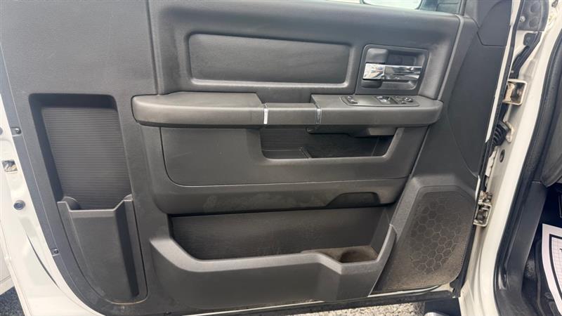 Dodge 2500 ST 4WD 2012