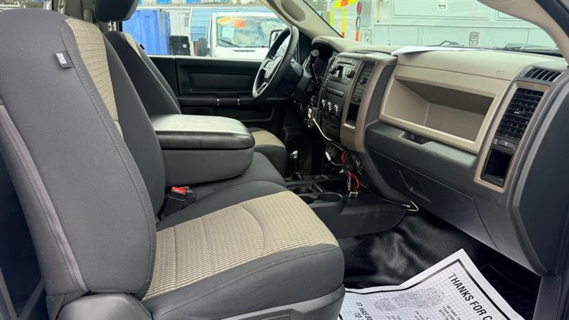 Dodge 2500 ST 4WD 2012