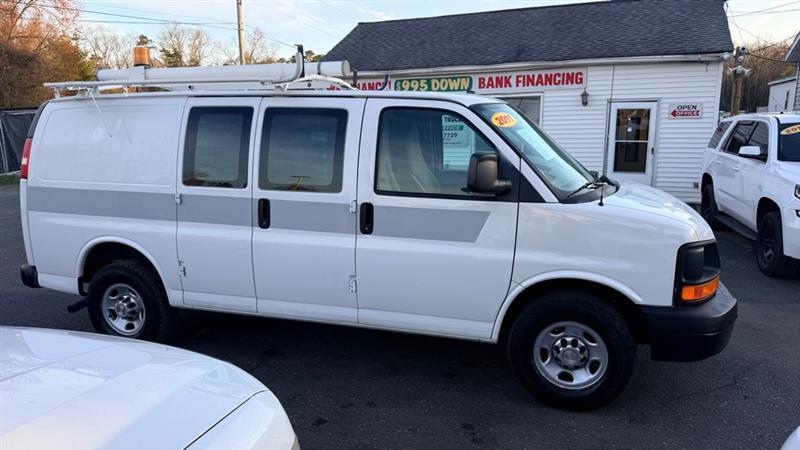 Chevrolet Express 2500 Cargo 2011