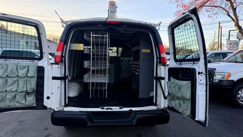 Chevrolet Express 2500 Cargo 2011