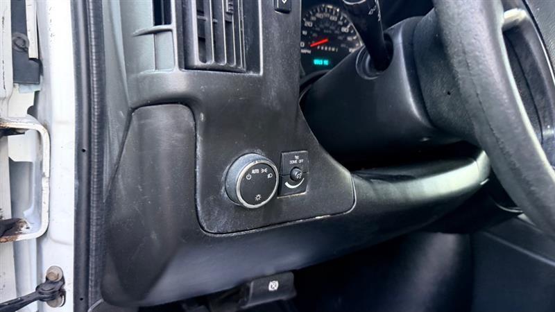 Chevrolet Express 2500 Cargo 2011