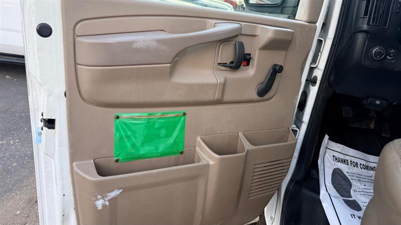 Chevrolet Express 2500 Cargo 2011