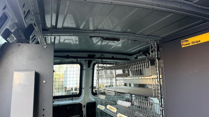 Chevrolet Express 2500 Cargo 2011