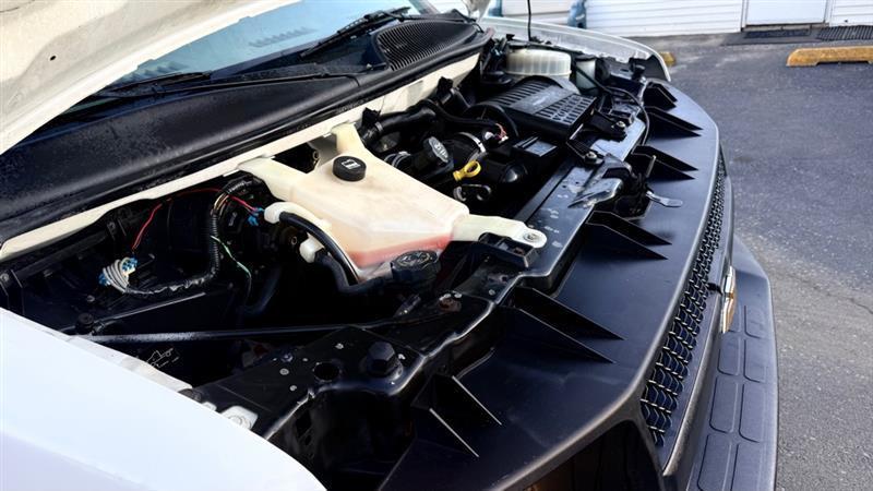 Chevrolet Express 2500 Cargo 2011