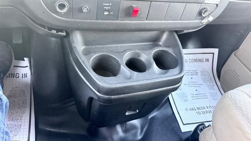 Chevrolet Express 2500 Cargo 2011