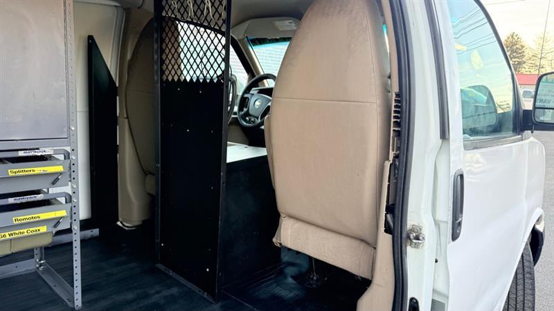Chevrolet Express 2500 Cargo 2011