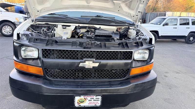 Chevrolet Express 2500 Cargo 2011