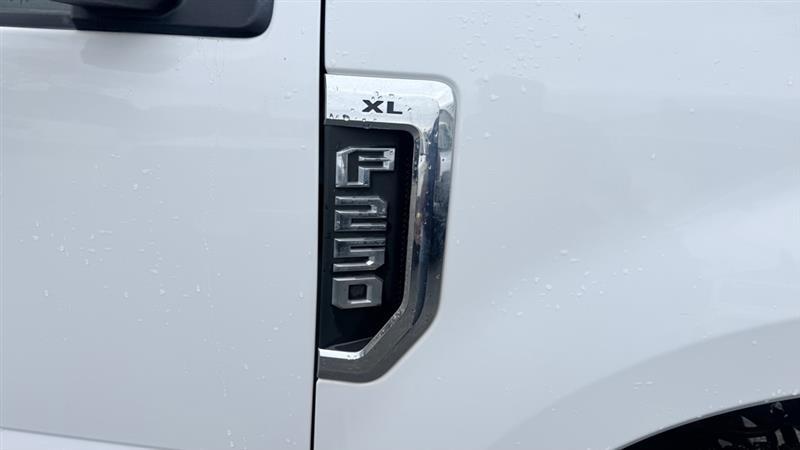 Ford F-250 SD XL SuperCab 4WD 2019