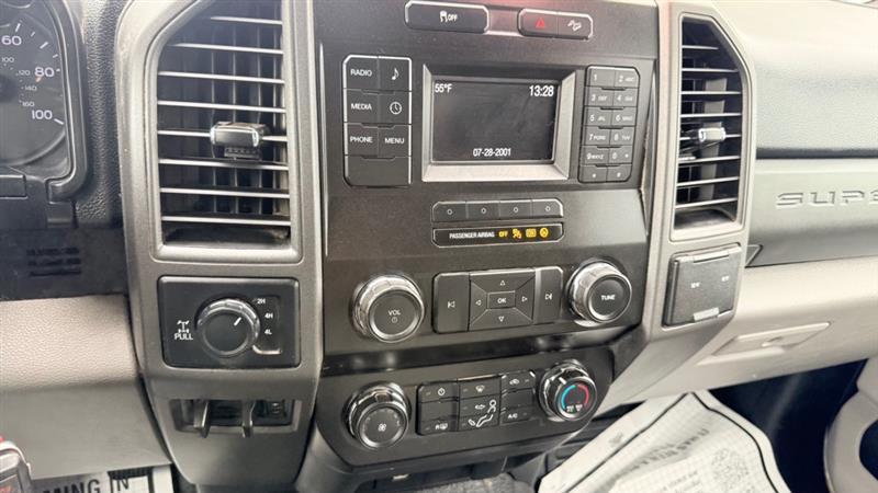 Ford F-250 SD XL SuperCab 4WD 2019