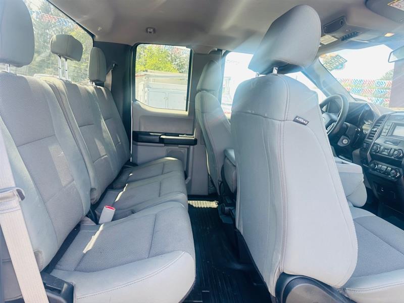 Ford F-250 SD XL SuperCab 4WD 2019