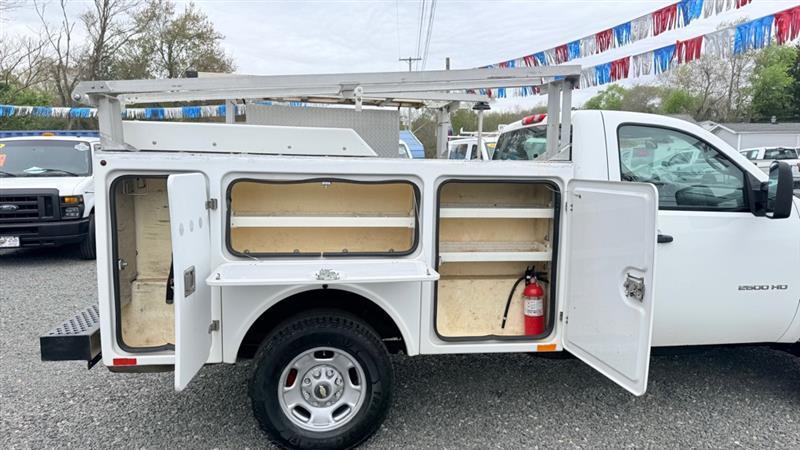 Chevrolet Silverado 2500HD Work Truck Long Box 4WD 2011