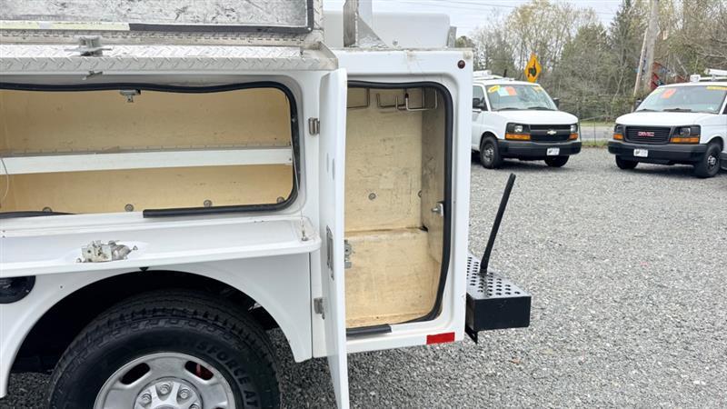 Chevrolet Silverado 2500HD Work Truck Long Box 4WD 2011