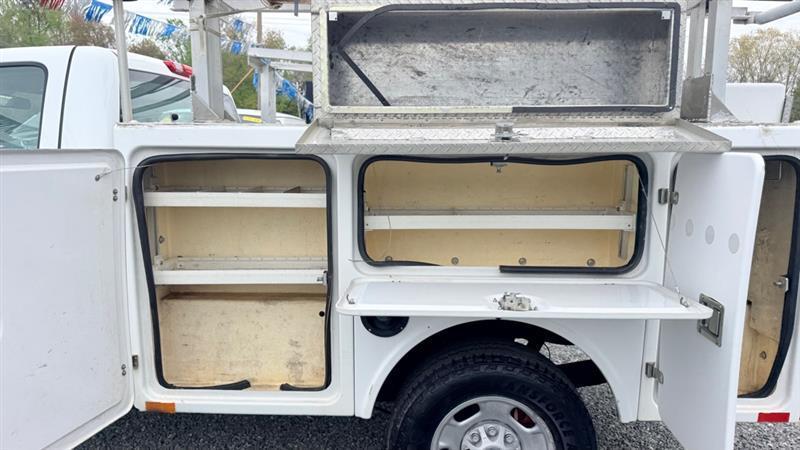 Chevrolet Silverado 2500HD Work Truck Long Box 4WD 2011