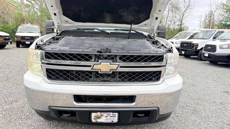 Chevrolet Silverado 2500HD Work Truck Long Box 4WD 2011