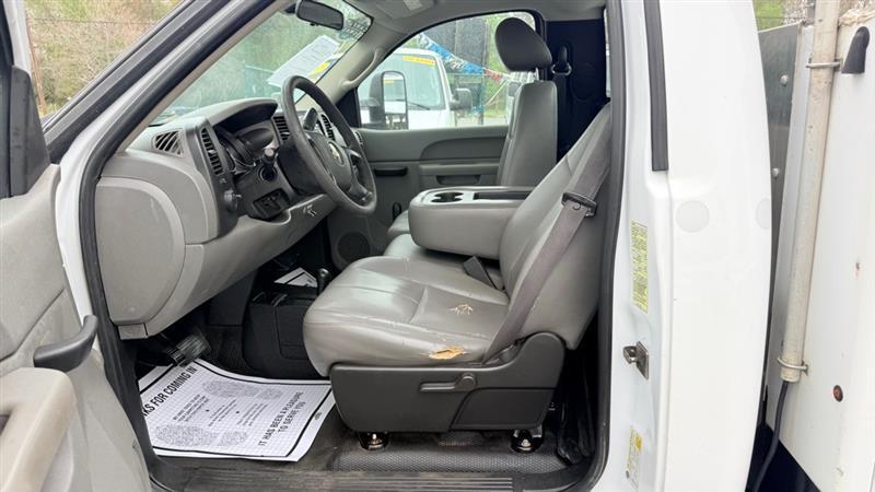 Chevrolet Silverado 2500HD Work Truck Long Box 4WD 2011