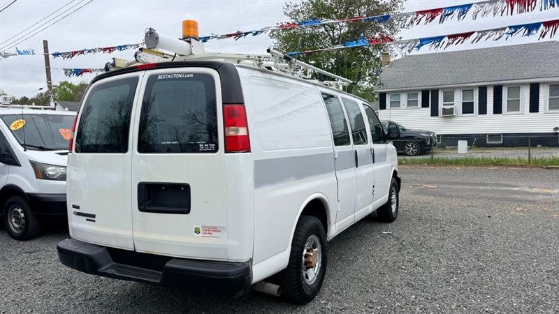 Chevrolet Express 2500 Cargo 2011