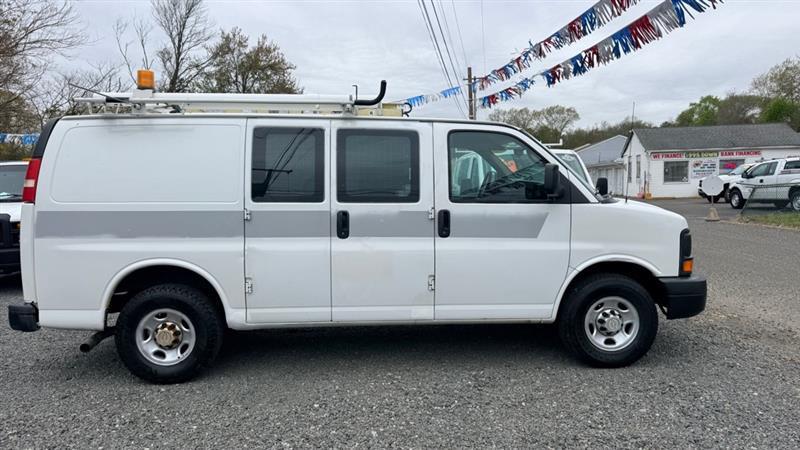 Chevrolet Express 2500 Cargo 2011