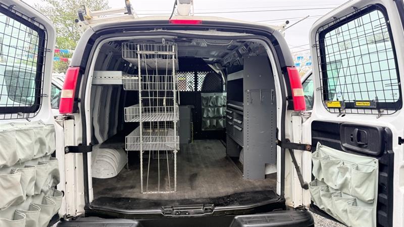 Chevrolet Express 2500 Cargo 2011