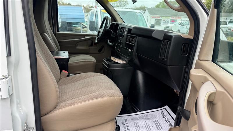 Chevrolet Express 2500 Cargo 2011