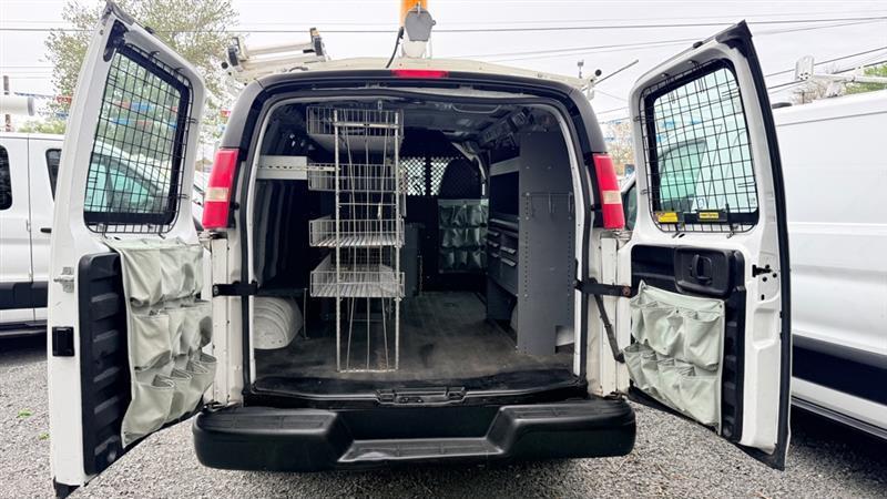 Chevrolet Express 2500 Cargo 2011