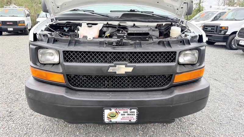 Chevrolet Express 2500 Cargo 2011