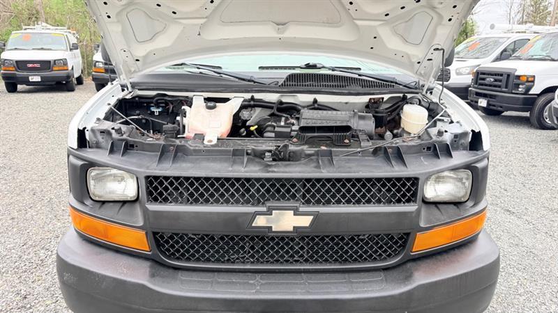 Chevrolet Express 2500 Cargo 2011