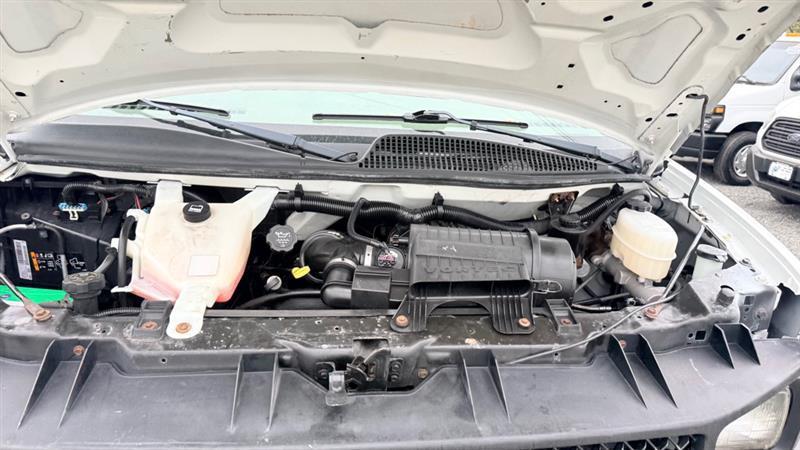 Chevrolet Express 2500 Cargo 2011