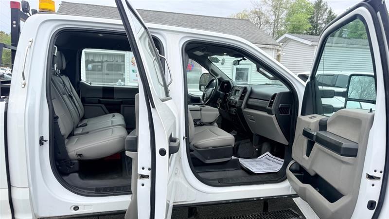 Ford F-350 SD Platinum Crew Cab 4WD 2020