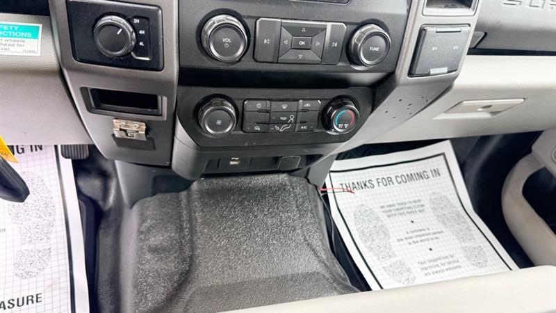 Ford F-350 SD Platinum Crew Cab 4WD 2020