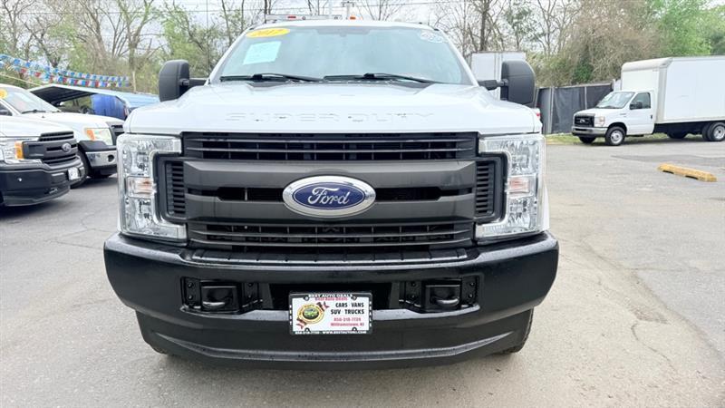 Ford F-250 SD XL SuperCab 4WD 2017
