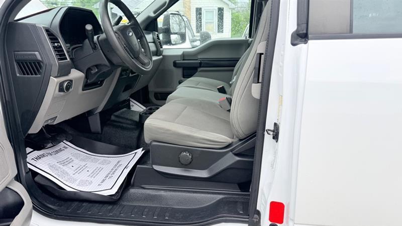 Ford F-250 SD XL SuperCab 4WD 2017