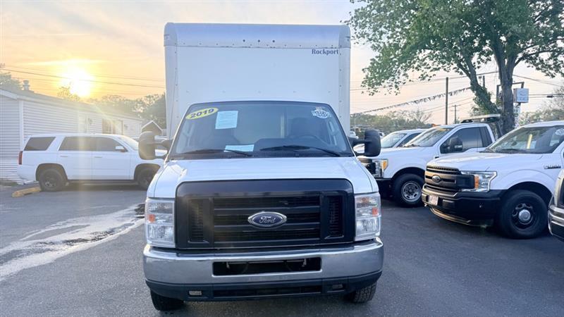 Ford Econoline E350 2019